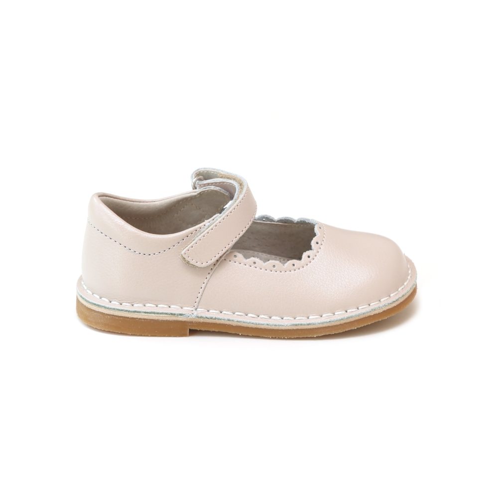 l'amour-caitlin-pebbled-almond-scalloped-mary-jane