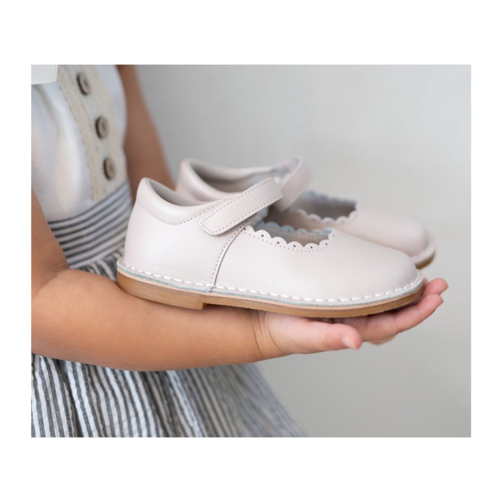 l'amour-caitlin-pebbled-almond-scalloped-mary-jane