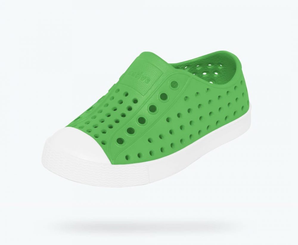 native-jefferson-child-grasshopper-green-shell-white
