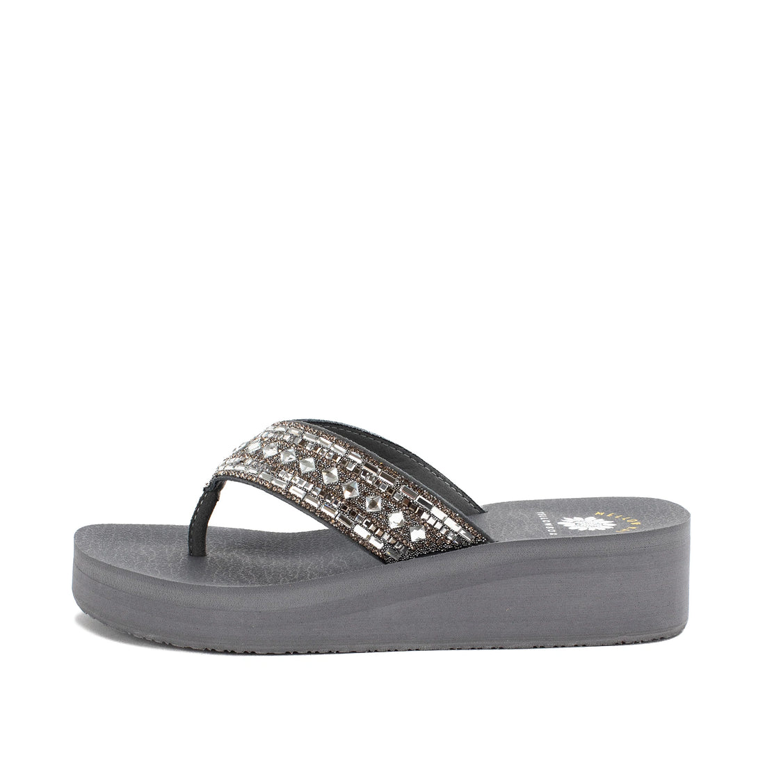 d275b699-5a77-477c-b37f-4c2d19d03f82