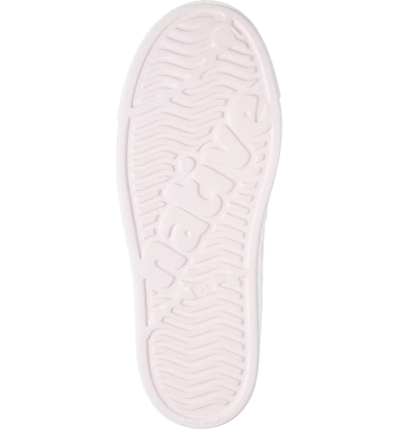 31c84138-1b9d-4ce0-8126-fe6539e68a9a