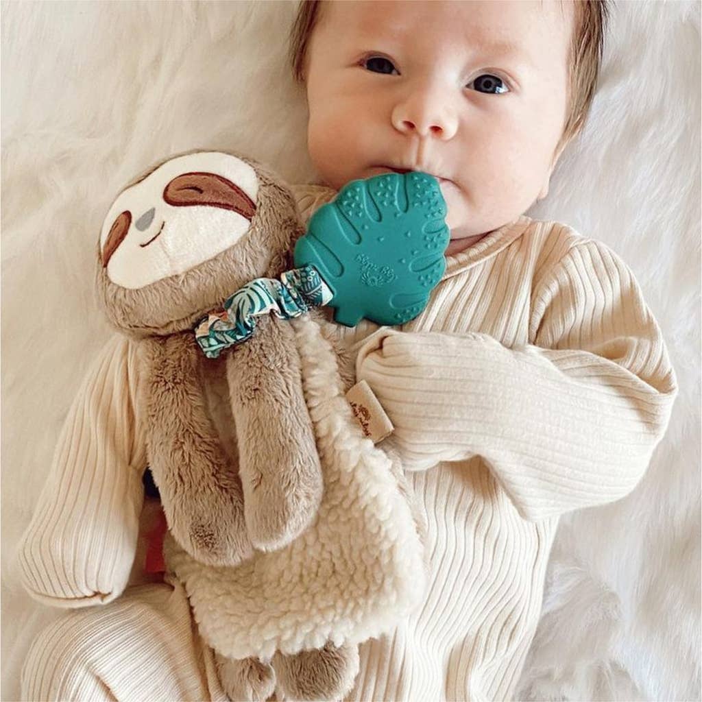 Itzy Friends Lovey™ Plush: Peyton the Sloth