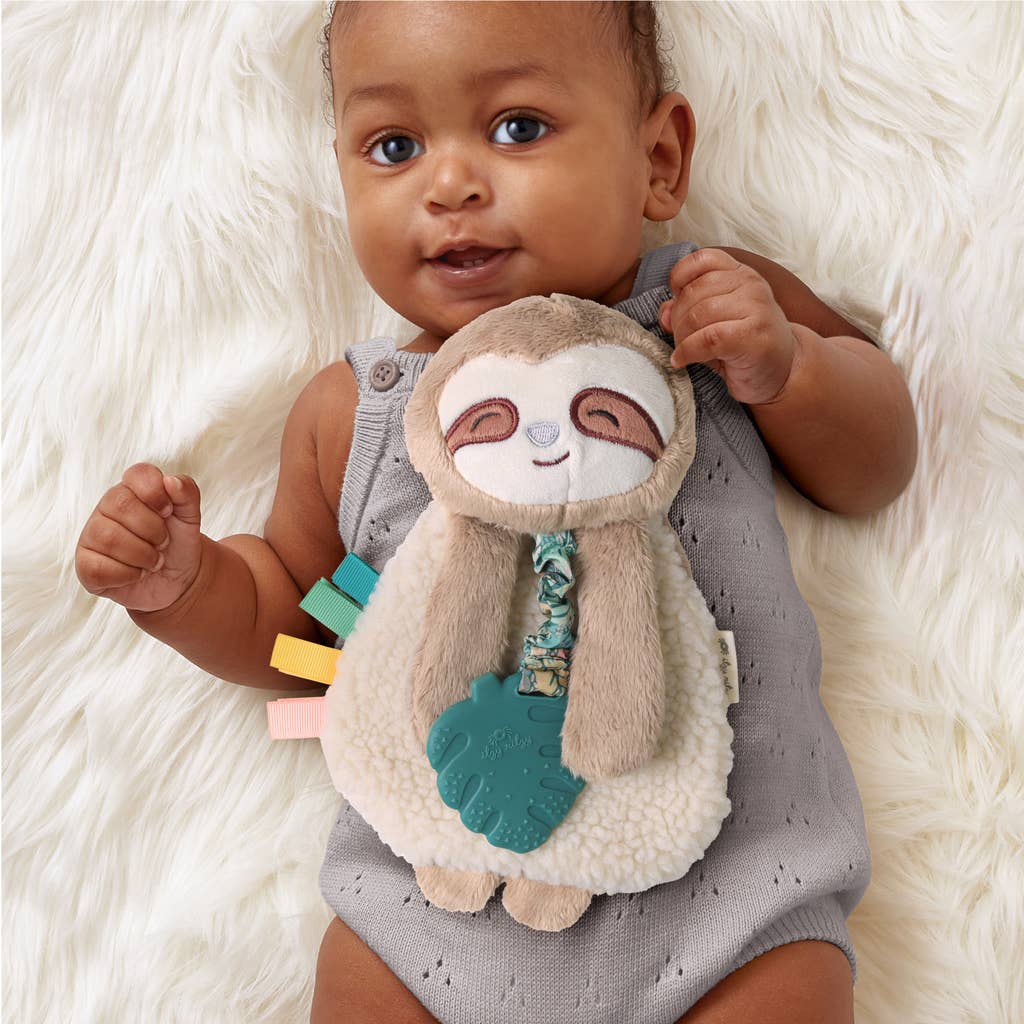 Itzy Friends Lovey™ Plush: Peyton the Sloth