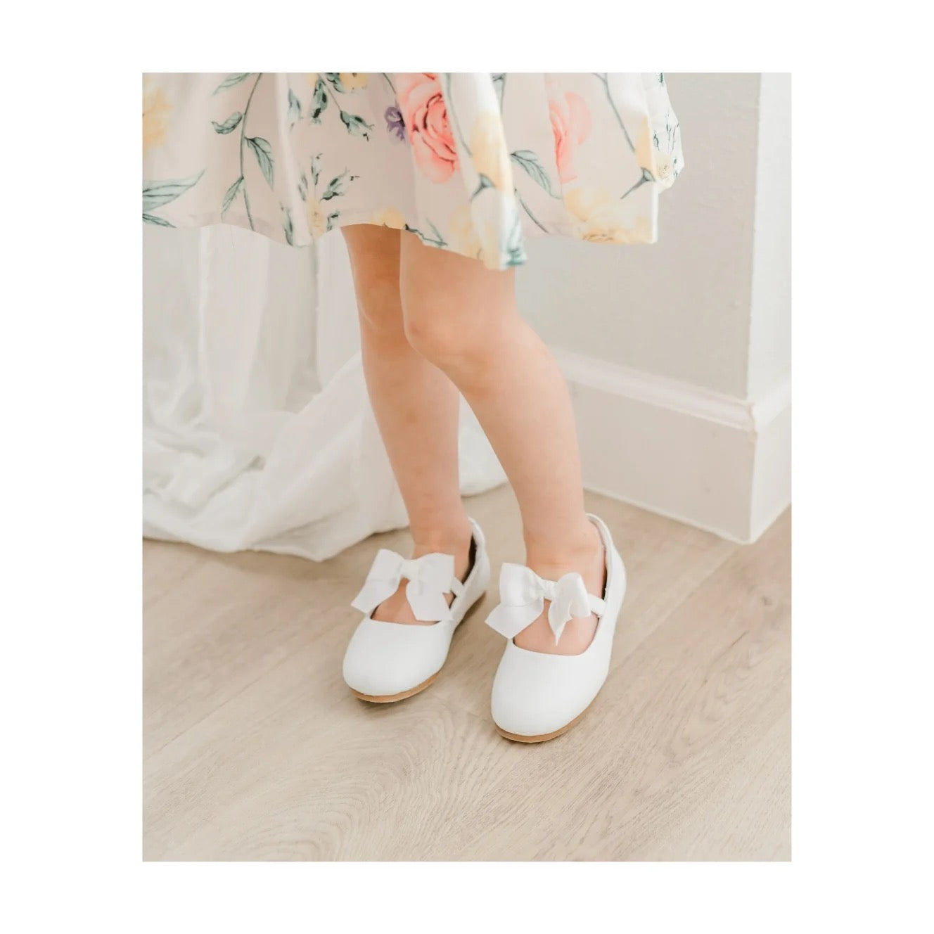 L'Amour Pauline Special Occasion Bow Flat-White