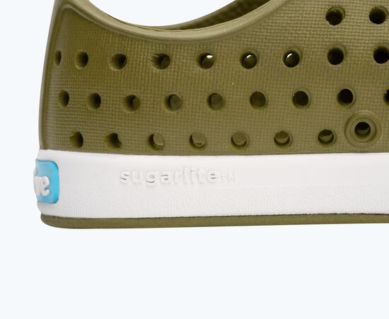 abd6d7d2-801d-497e-88b5-c3ff457344b6