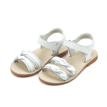 lamour-josie-white-scalloped-bow-sandal