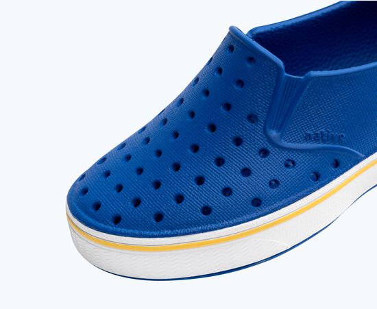 2714b165-c924-46ad-9905-5058e40bbbaf