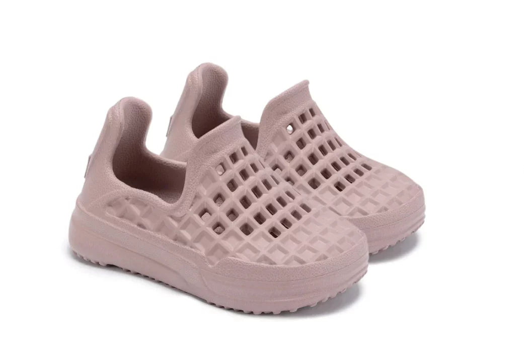 55af4994-57b7-4d93-b2cb-1361cc7a7034