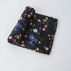 cotton-muslin-swaddle-floral-stitch