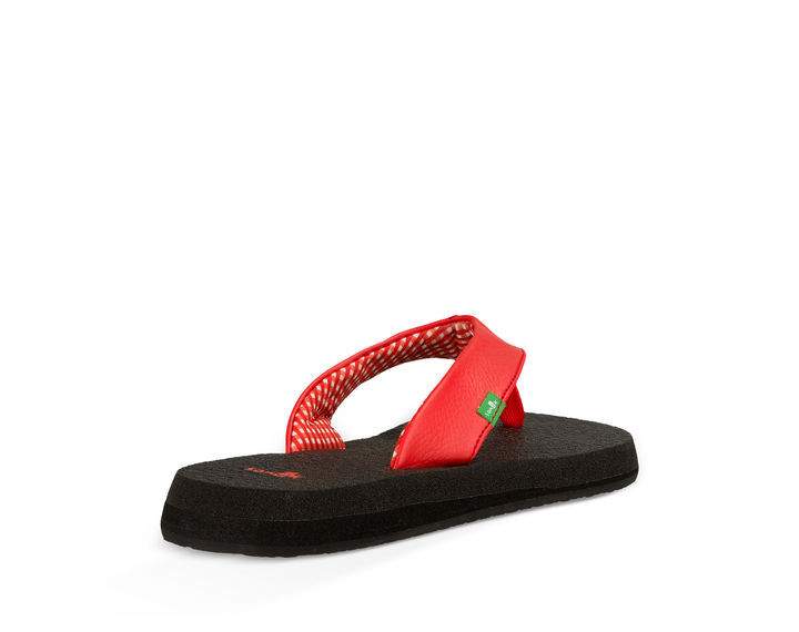 sanuk red flip flops