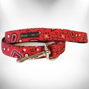 classic-red-bandana-print-nylon-dog-leash
